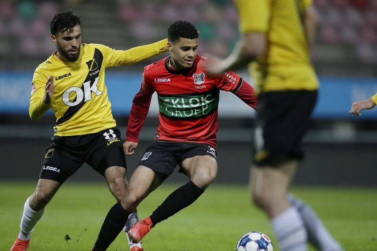 烈的竞争中 烈的竞争中