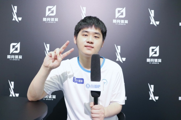 育精神相融 育精神相融