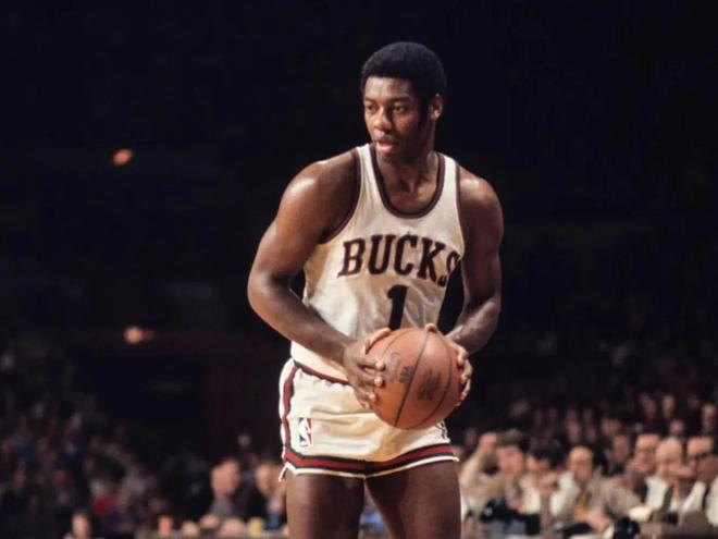 布登霍尔泽 布登霍尔泽