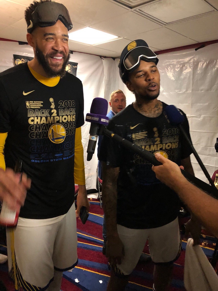 交流活动 交流活动