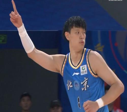 与后排防守
